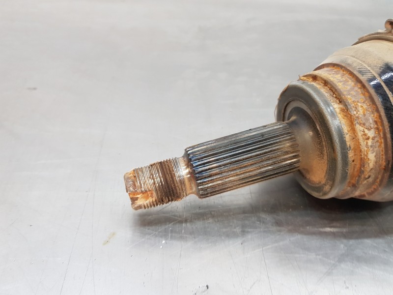 Recambio de transmision delantera derecha para kia niro concept referencia OEM IAM 49501AT010  