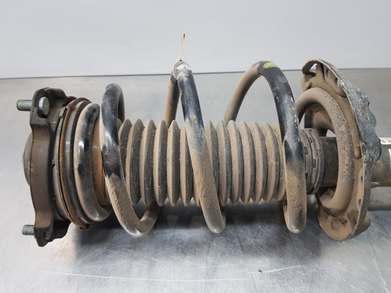 Recambio de amortiguador delantero derecho para kia niro concept referencia OEM IAM 54651AT200  