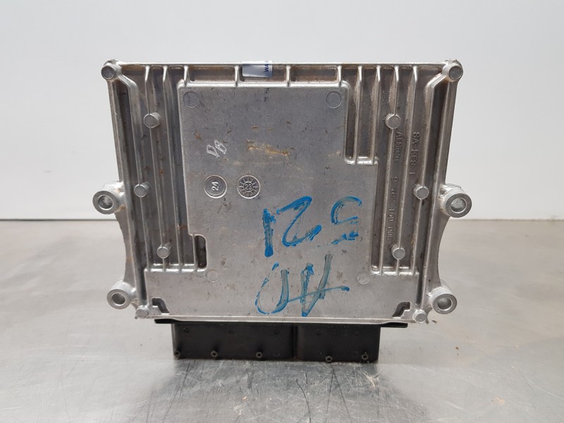 Recambio de centralita motor uce para kia niro concept referencia OEM IAM 954412BGH0  