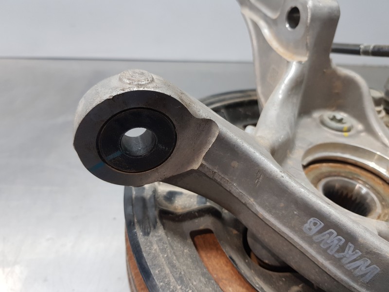 Recambio de mangueta delantera izquierda para kia niro concept referencia OEM IAM 51710-AT000  