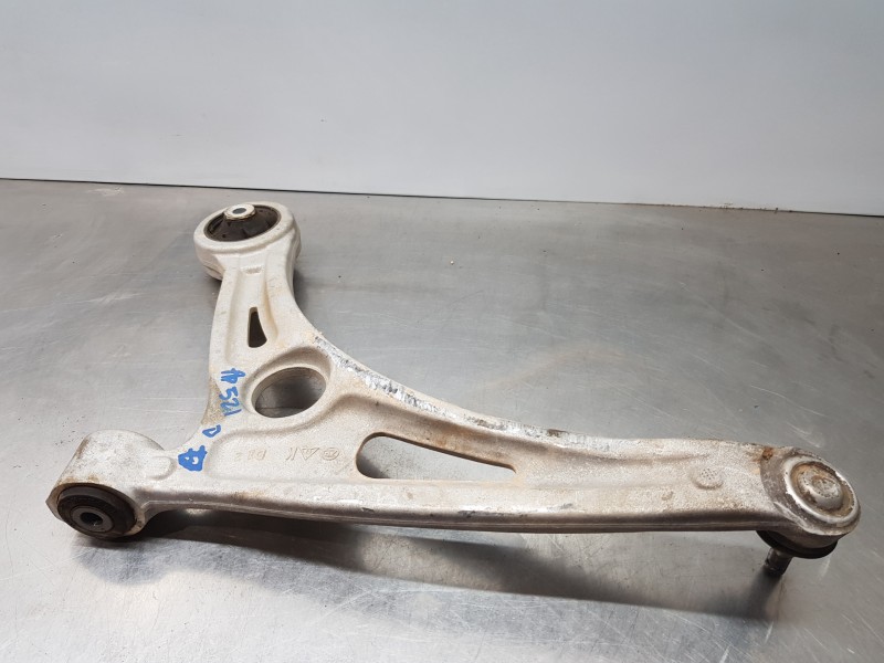 Recambio de brazo suspension inferior delantero derecho para kia niro concept referencia OEM IAM 54501AT000  