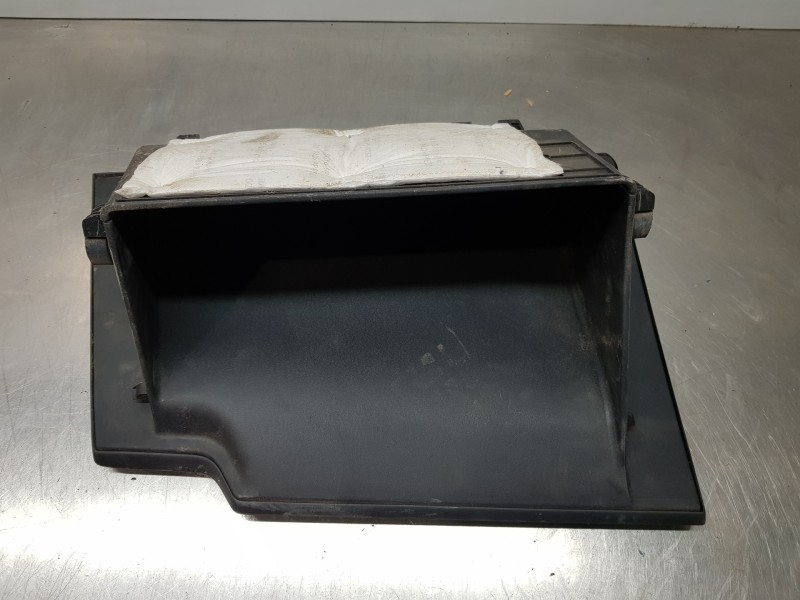 Recambio de guantera para kia niro concept referencia OEM IAM 84510AT000CCV  
