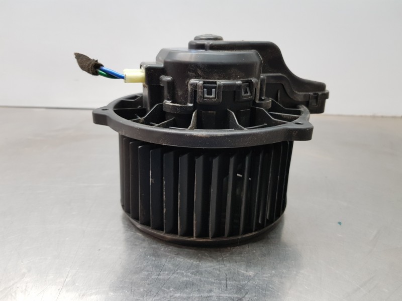 Recambio de motor calefaccion para kia niro concept referencia OEM IAM 97113AT000 013011501H 