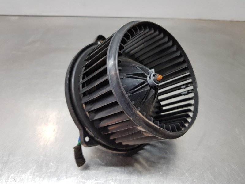 Recambio de motor calefaccion para kia niro concept referencia OEM IAM 97113AT000 013011501H 