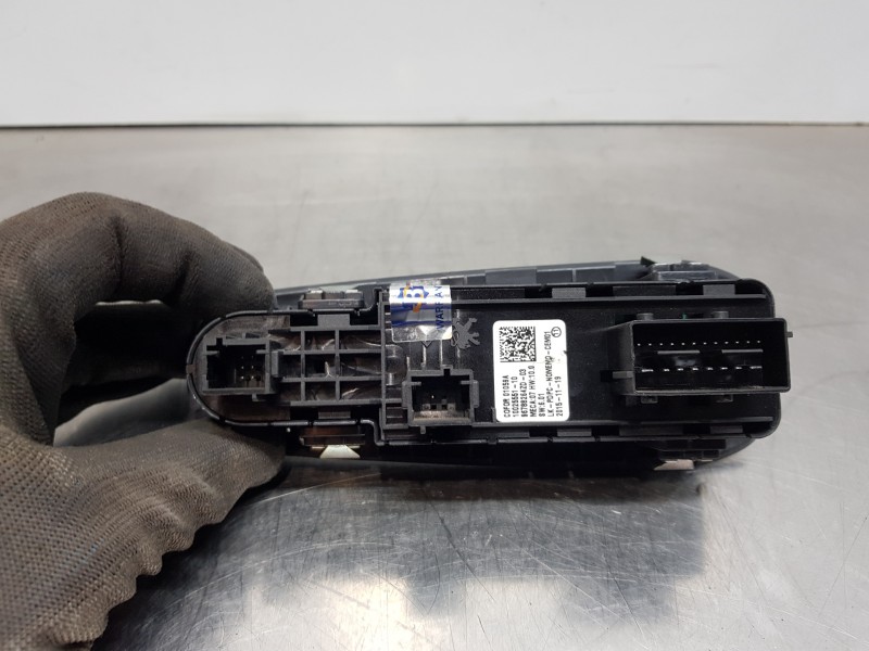 Recambio de mando elevalunas delantero izquierdo para peugeot 308 active referencia OEM IAM 96788264ZD  