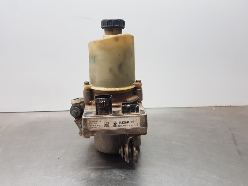 Recambio de bomba direccion para renault kangoo (f/kc0) combi referencia OEM IAM 8200520790  
