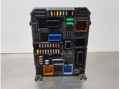 Recambio de caja reles / fusibles para peugeot 3008 allure referencia OEM IAM 9819851280  