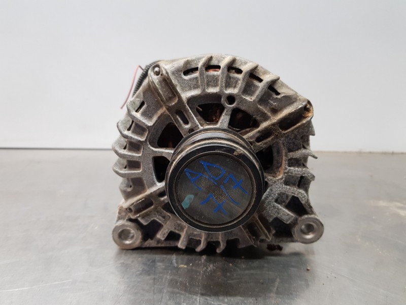 Recambio de alternador para peugeot 3008 allure referencia OEM IAM 9810525380  