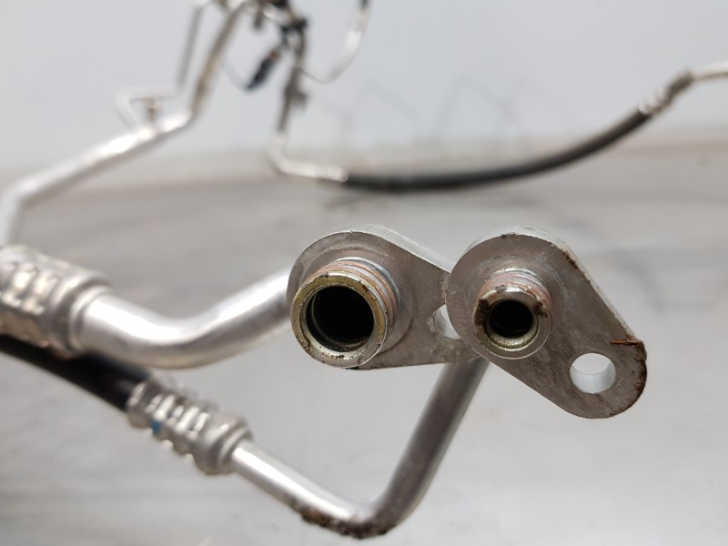 Recambio de tubos aire acondicionado para peugeot 3008 allure referencia OEM IAM 9678270580  