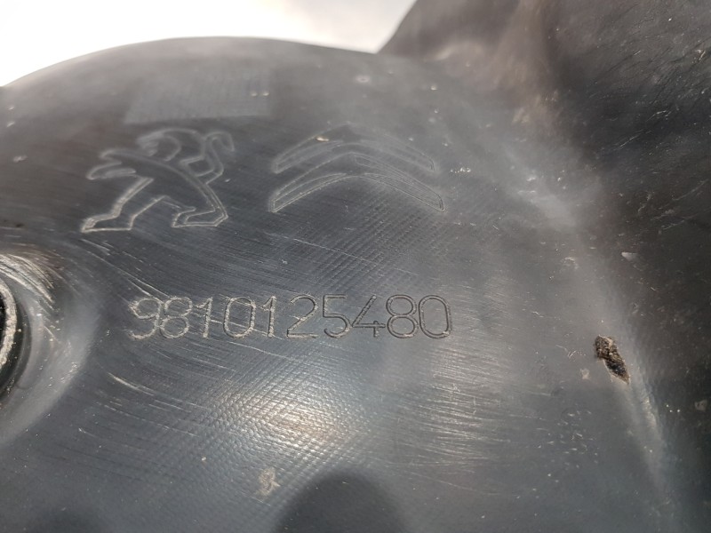 Recambio de paso rueda para peugeot 3008 allure referencia OEM IAM 9825282080 9810125480 