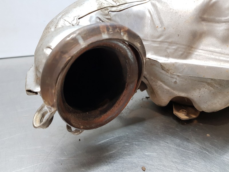 Recambio de catalizador para peugeot 3008 allure referencia OEM IAM 9815574580 9823467180 