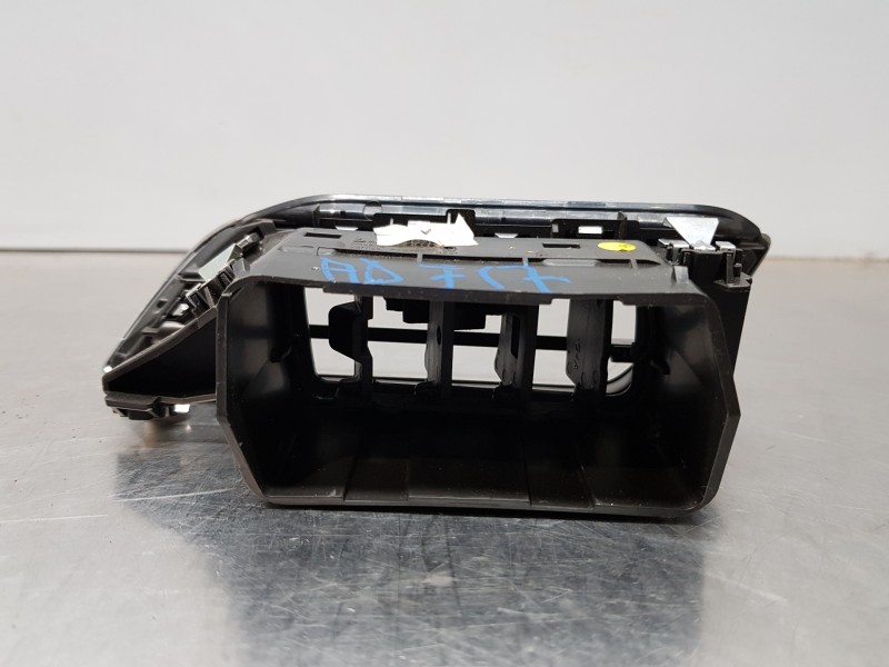 Recambio de rejilla aireadora para peugeot 3008 allure referencia OEM IAM 9810143080  