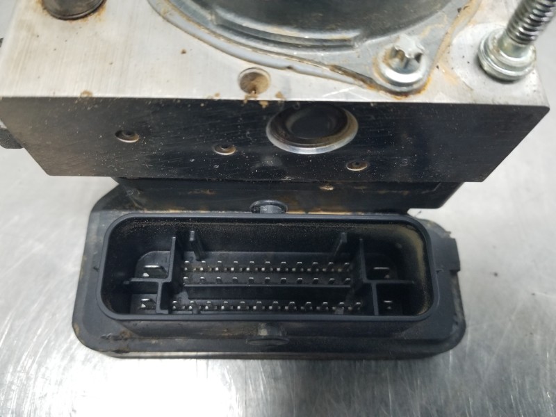 Recambio de abs para citroen spacetourer autobus referencia OEM IAM 9821150280  