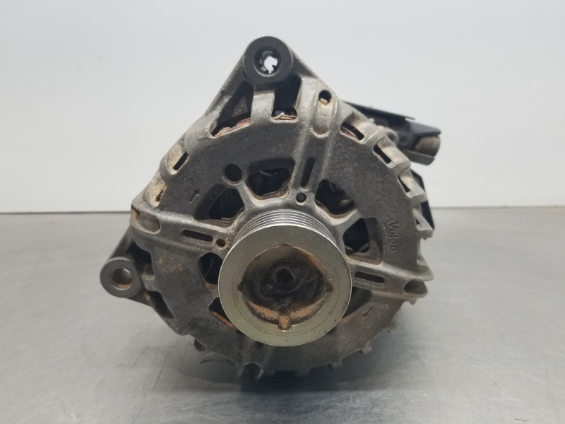Recambio de alternador para citroen spacetourer autobus referencia OEM IAM 9826550280  