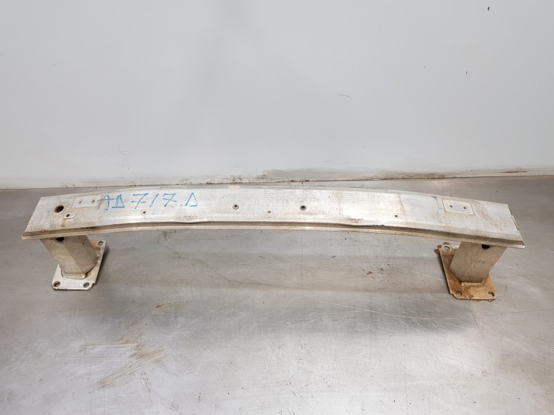 Recambio de refuerzo paragolpes delantero para peugeot 3008 allure referencia OEM IAM 9810312180  