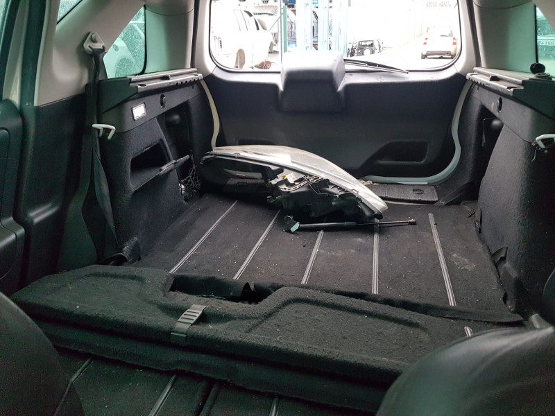 peugeot 207 sw del año 2008