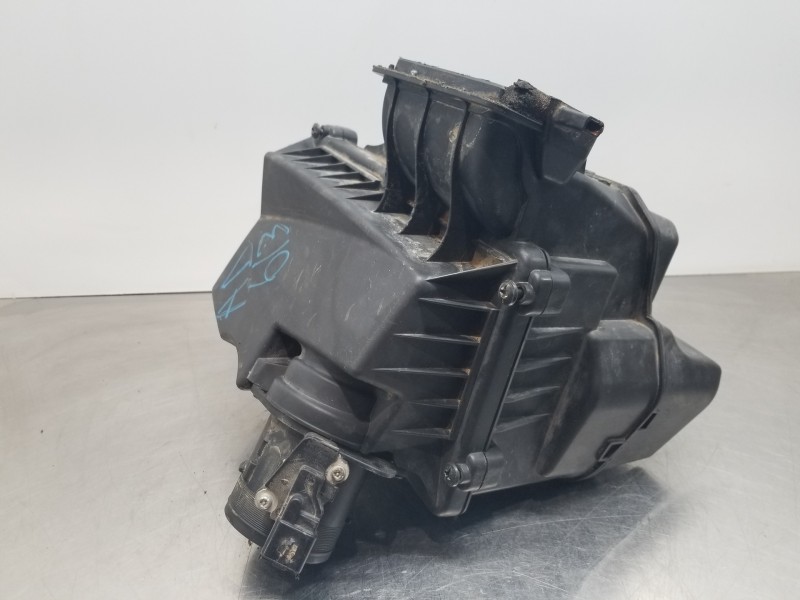 Recambio de filtro aire para citroen spacetourer autobus referencia OEM IAM 9676423480  