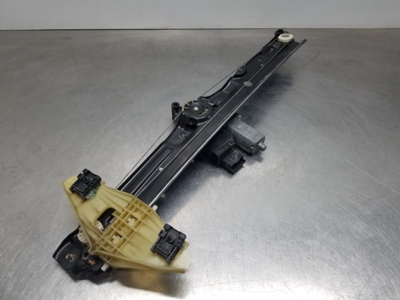 Recambio de elevalunas delantero izquierdo para citroen spacetourer autobus referencia OEM IAM 9808388580  