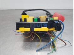 Recambio de caja reles / fusibles para citroen spacetourer autobus referencia OEM IAM 9804848180   2