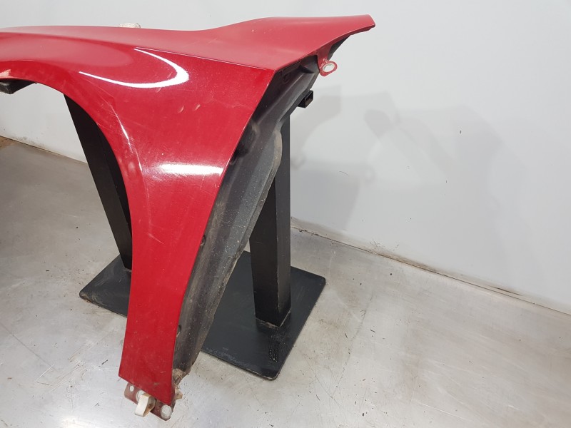 Recambio de aleta delantera izquierda para mercedes clase a (w176) design referencia OEM IAM A1768810101  