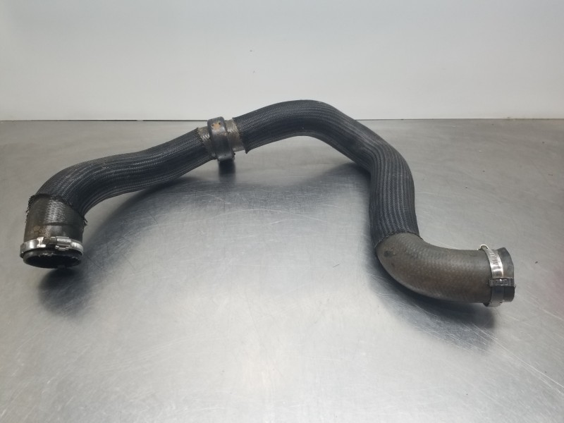 Recambio de tubo presion turbocompresor para citroen spacetourer autobus referencia OEM IAM 9806720880  