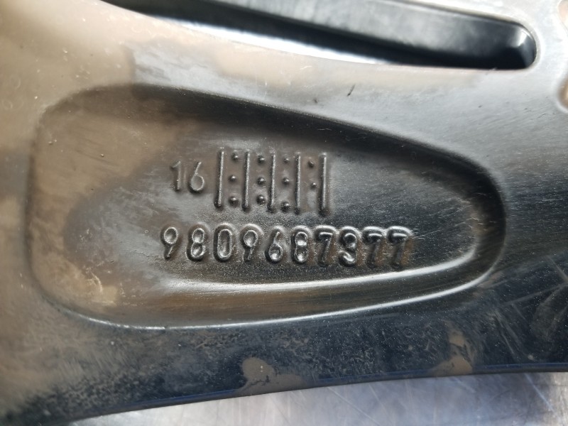 Recambio de llanta para peugeot 3008 allure referencia OEM IAM 9809687377  