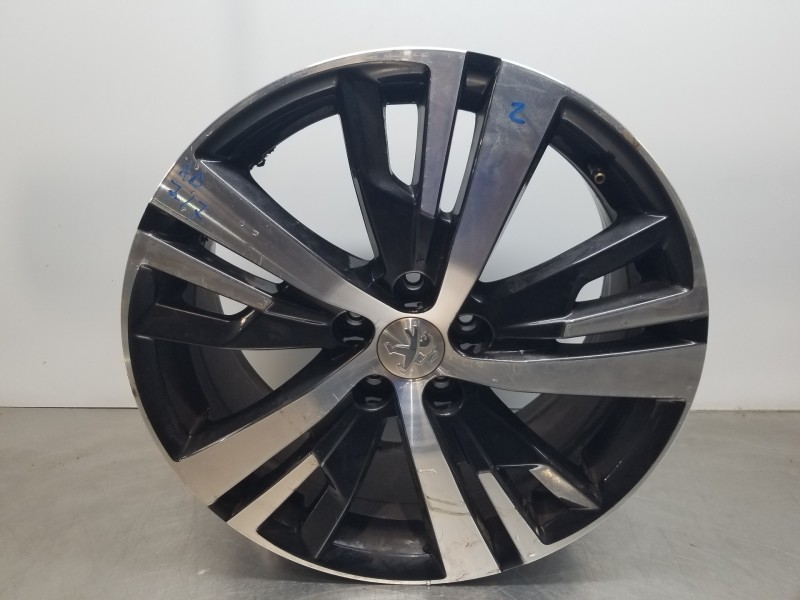 Recambio de llanta para peugeot 3008 allure referencia OEM IAM 9809687377  