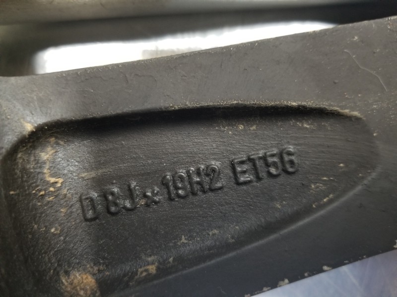 Recambio de llanta para mercedes clase m (w166) bluetec referencia OEM IAM A1664010702  