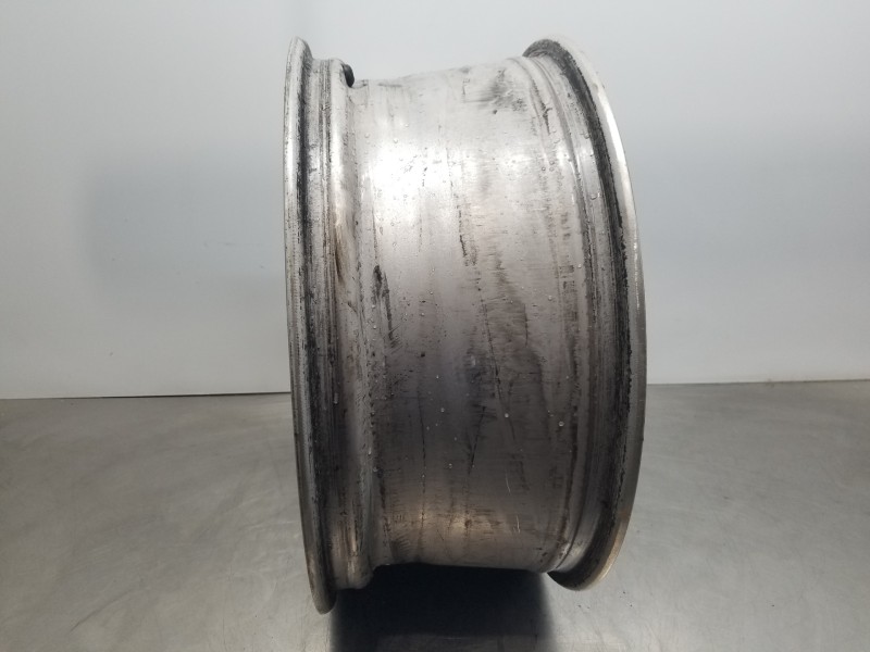 Recambio de llanta para mercedes clase m (w166) bluetec referencia OEM IAM A1664010702  