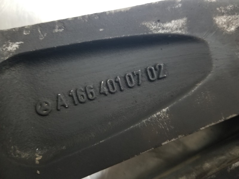 Recambio de llanta para mercedes clase m (w166) bluetec referencia OEM IAM A1664010702  