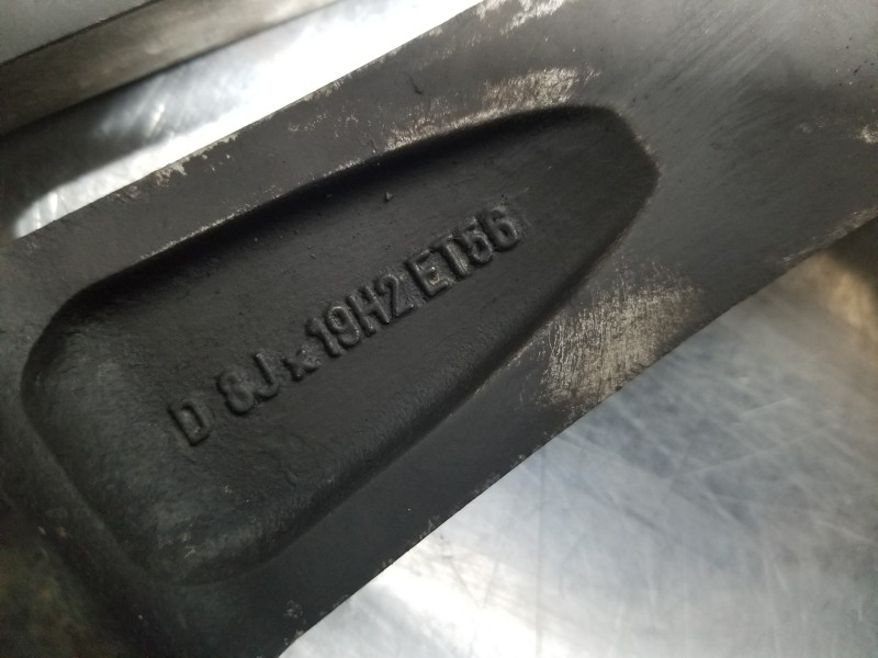 Recambio de llanta para mercedes clase m (w166) bluetec referencia OEM IAM A1664010702  