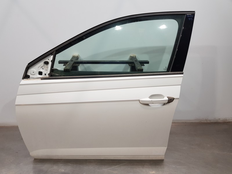 Recambio de puerta delantera izquierda para volkswagen polo life referencia OEM IAM 2G4831051P  