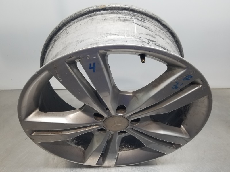Recambio de llanta para mercedes clase m (w166) bluetec referencia OEM IAM A1664010702  