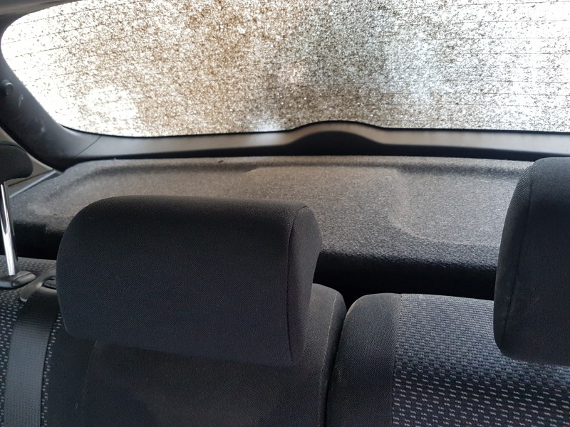 toyota auris del año 2011