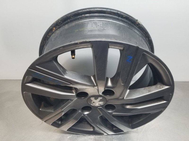 Recambio de llanta para peugeot 208 (p2) puretech referencia OEM IAM 9829566277  
