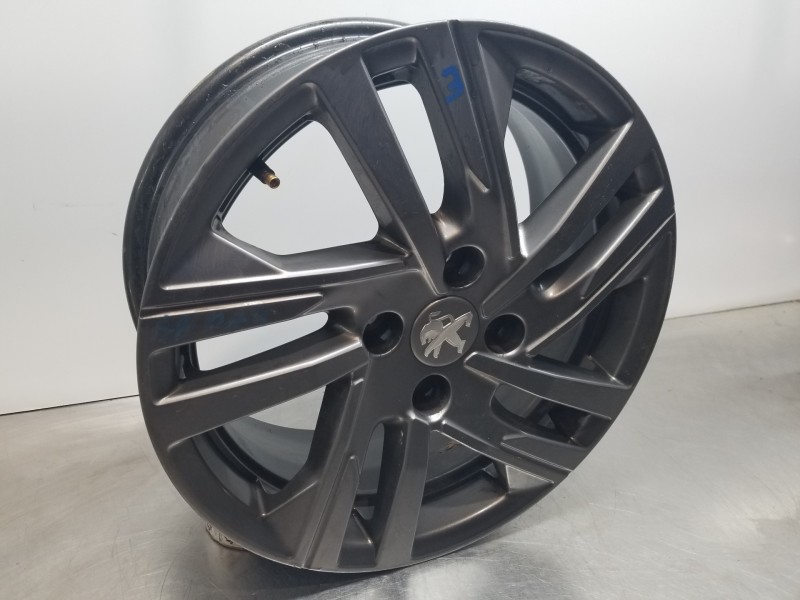 Recambio de llanta para peugeot 208 (p2) puretech referencia OEM IAM 9829566277  