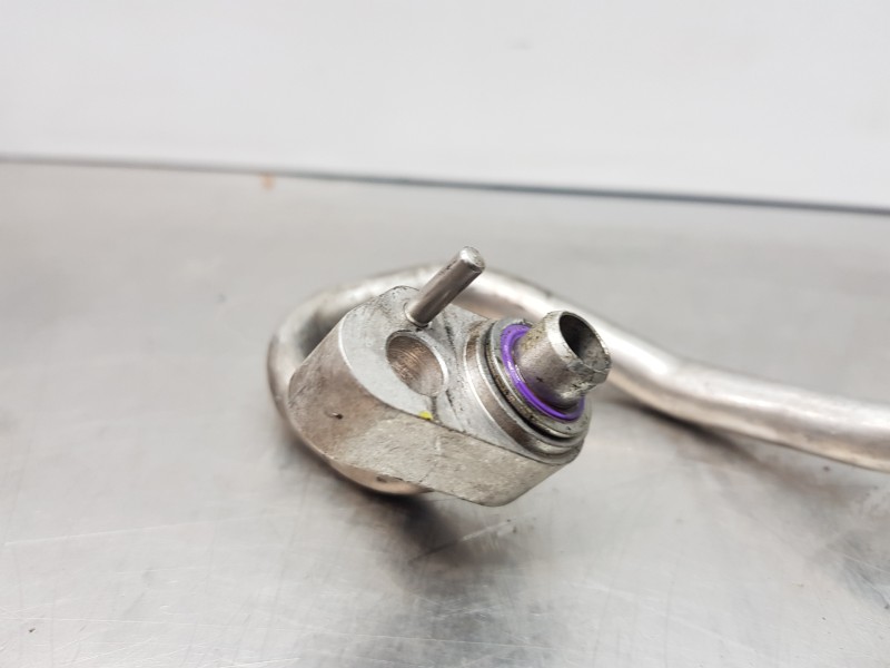 Recambio de tubos aire acondicionado para mercedes clase c (w205) lim. bluetec referencia OEM IAM A2058302900  