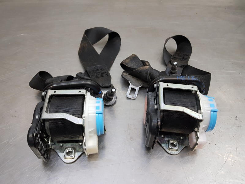 Recambio de kit airbag para mercedes clase a (w176) design referencia OEM IAM A17668013019H68 A1179001802 