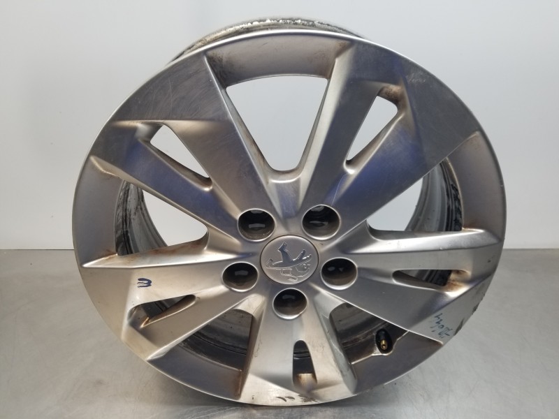 Recambio de llanta para peugeot rifter acces referencia OEM IAM 9816963177  