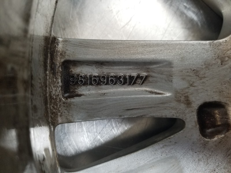 Recambio de llanta para peugeot rifter acces referencia OEM IAM 9816963177  