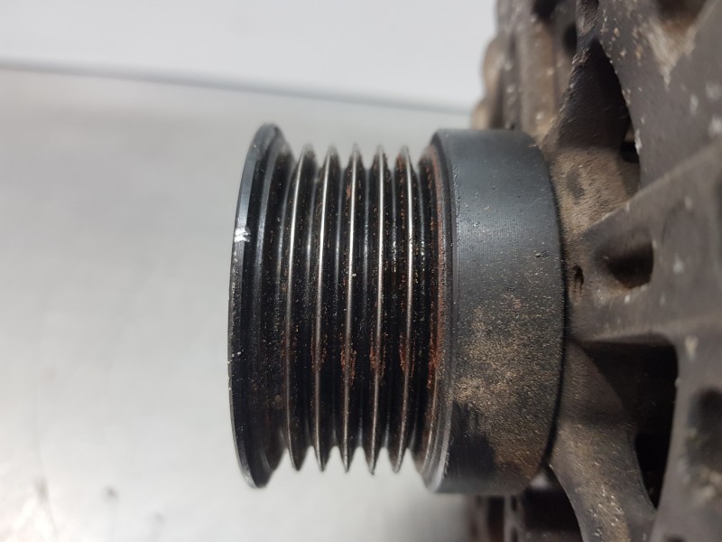 Recambio de alternador para mercedes clase c (w205) lim. bluetec referencia OEM IAM A0009067802  