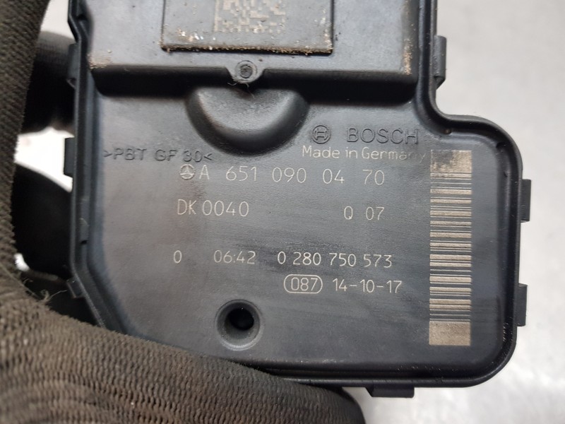 Recambio de caja mariposa para mercedes clase c (w205) lim. bluetec referencia OEM IAM A6510900470  