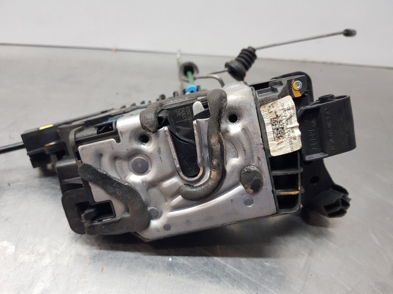 Recambio de cerradura puerta trasera derecha para mercedes clase c (w205) lim. bluetec referencia OEM IAM A0997303800  