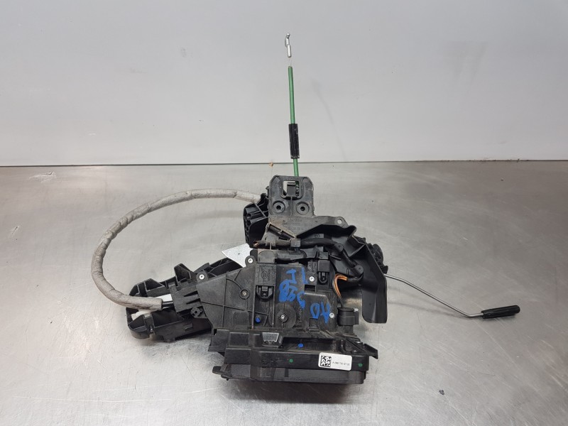 Recambio de cerradura puerta trasera izquierda para mercedes clase c (w205) lim. bluetec referencia OEM IAM A0997303700  