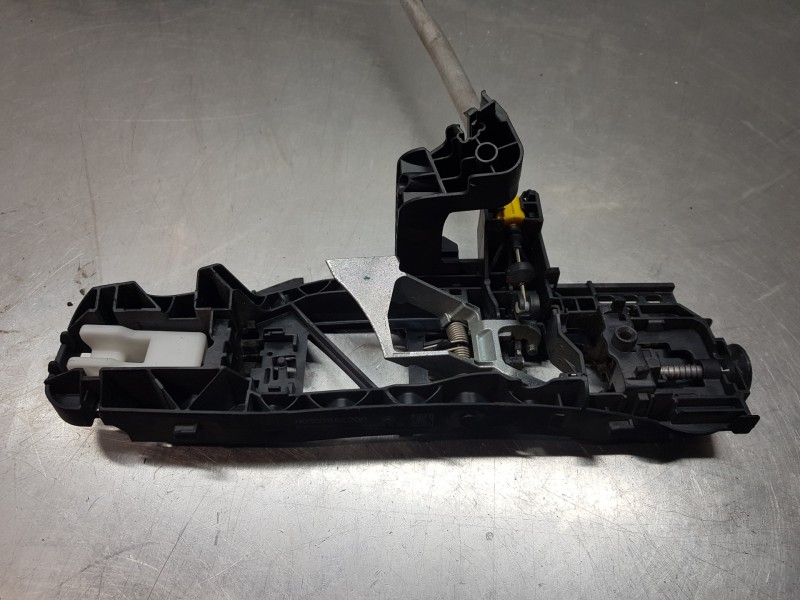 Recambio de cerradura puerta trasera izquierda para mercedes clase c (w205) lim. bluetec referencia OEM IAM A0997303700  