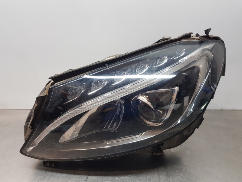 Recambio de faro izquierdo para mercedes clase c (w205) lim. bluetec referencia OEM IAM A2058203661 030128423304 