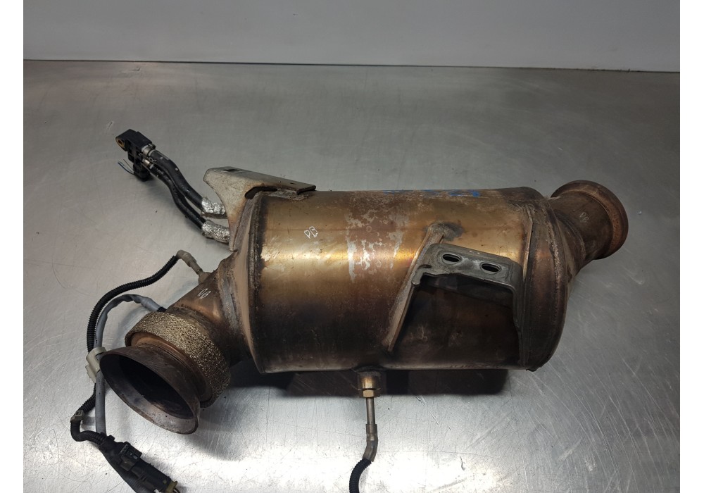 Recambio de filtro de particulas para mercedes clase c (w205) lim. bluetec referencia OEM IAM A2054908314 KT1286 PF0057