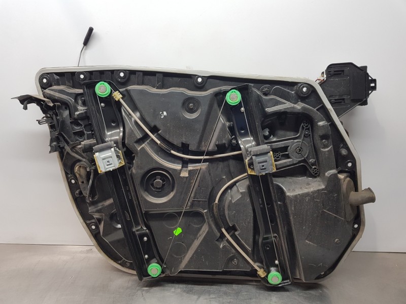 Recambio de elevalunas delantero derecho para mercedes clase c (w205) lim. bluetec referencia OEM IAM A2057307901 A2059060301 