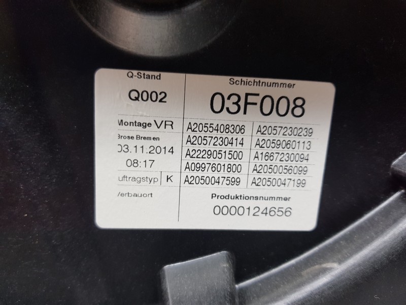 Recambio de elevalunas delantero derecho para mercedes clase c (w205) lim. bluetec referencia OEM IAM A2057307901 A2059060301 