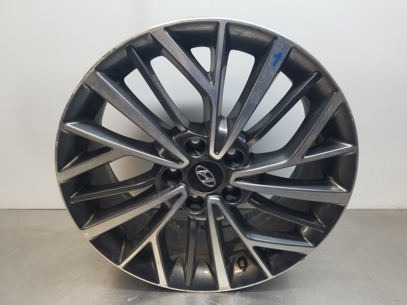 Recambio de llanta para hyundai tucson klass referencia OEM IAM 52910D7320  